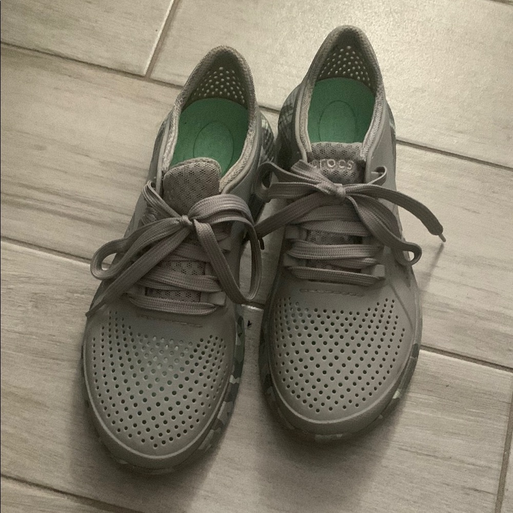 Croc Sneakers - Gray Camo - Like New - Size 8